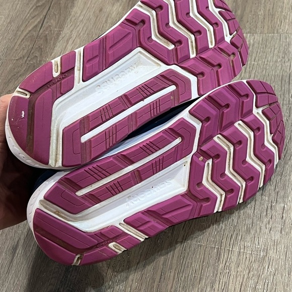 Women’s SAUCONY 10.5 Echelon 8 PWR Run Support Frame Running Shoes Like New!! - Picture 12 of 12